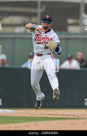 Washington Nationals left fielder Alex Call (17) in the fifth inning of ...