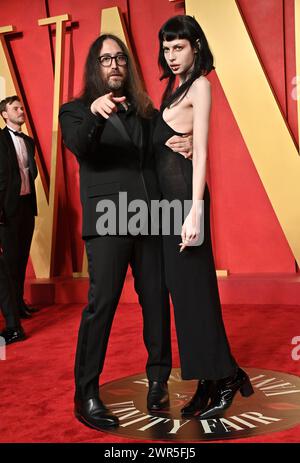 Beverly Hills, USA. 10th Mar, 2024. Sean Lennon and Charlotte Kemp Muhl arriving to the Vanity Fair Oscar Party held at the Wallis Annenberg Center for the Performing Arts on March 10, 2024 in Beverly Hills, CA. © OConnor-Arroyo/AFF-USA.com Credit: AFF/Alamy Live News Stock Photo