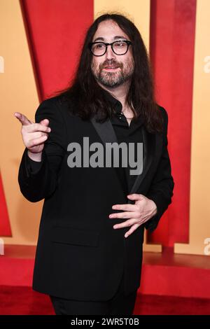 USA. 10th Mar, 2024. Sean Lennon walking on the red carpet at the 2024 Vanity Fair Oscar Party held at the Wallis Annenberg Center for the Performing Arts in Beverly Hills, CA on March 10, 2024. (Photo by Anthony Behar/Sipa USA) Credit: Sipa USA/Alamy Live News Stock Photo