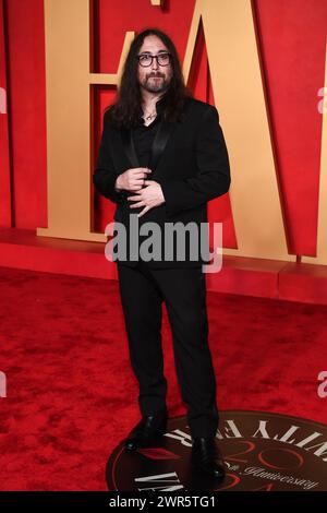 USA. 10th Mar, 2024. Sean Lennon walking on the red carpet at the 2024 Vanity Fair Oscar Party held at the Wallis Annenberg Center for the Performing Arts in Beverly Hills, CA on March 10, 2024. (Photo by Anthony Behar/Sipa USA) Credit: Sipa USA/Alamy Live News Stock Photo