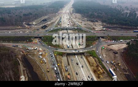 A view of traffic using junction 10 of the M25 in Surrey during a site visit ahead of a planned closure of both carriageways on the motorway from 9pm on Friday March 15 until 6am on Monday March 18. Picture date: Monday March 11, 2024. Stock Photo