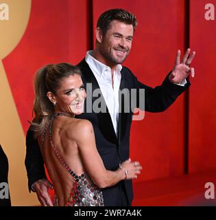 Los Angeles, USA. March 10th, 2024. Chris Hemsworth and Elsa Pataky arriving at the Vanity Fair Oscar Party, Wallis Annenberg Center for the Performing Arts. Credit: Doug Peters/EMPICS/Alamy Live News Stock Photo