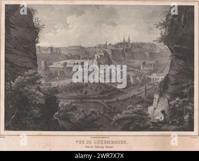 View of the Clausen district in Luxembourg, Vues de Luxembourg, prize du Faubourg Clausen (title on object), print maker: Paulus Lauters, after drawing by: Jean-Baptiste Fresez, printer: Antoine Dewasme-Plétinckx, Brussels, 1816 - 1851, paper, height 403 mm × width 542 mm, print Stock Photo