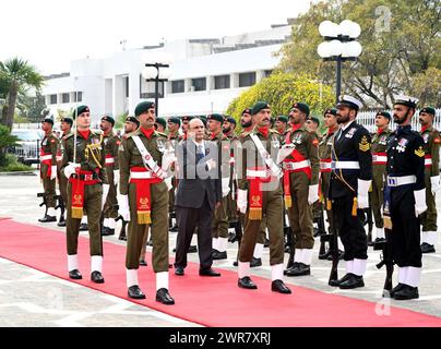 (240311) -- ISLAMABAD, March 11, 2024 (Xinhua) -- This photo released by Pakistan's Press Information Department (PID) shows newly sworn-in Pakistani President Asif Ali Zardari inspecting the guard of honor during a ceremony at the President House in Islamabad, capital of Pakistan, on March 11, 2024. (PID/Handout via Xinhua) Stock Photo