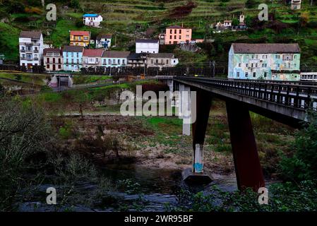 Bridge and town of Os Peares, Ourense, Spain Stock Photo