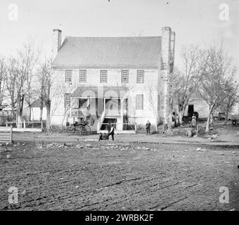 Centreville, Virginia. Grigsby house, headquarters of General Joseph E. Johnston, Barnard, George N., 1819-1902, photographer, 1862 Mar., United States, History, Civil War, 1861-1865, Glass negatives, 1860-1870., Stereographs, 1860-1870, Glass negatives, 1860-1870, 1 negative (2 plates): glass, stereograph, wet collodion Stock Photo