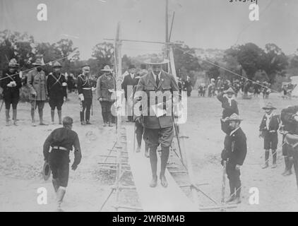 King of Spain & Boy Scouts, Photo shows King Alfonso XIII of Spain (1886-1941)., 1917 Sept. 15, Glass negatives, 1 negative: glass Stock Photo