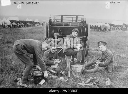 Recruits, Aldershot, Photograph shows British soldiers at Aldershot army camp in England during World War I., between 1914 and ca. 1915, World War, 1914-1918, Glass negatives, 1 negative: glass Stock Photo