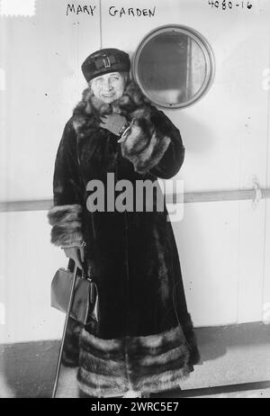 Mary Garden, Photograph shows Scottish soprano opera singer Mary Garden (1874-1967)., between ca. 1915 and ca. 1920, Glass negatives, 1 negative: glass Stock Photo
