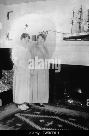 Homer, Photograph shows the family of composer Sidney Homer (1864-1953 ...