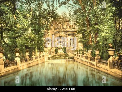 Luxembourg Gardens, the Medici Fountain, Paris, France, between ca. 1890 and ca. 1900., Color, 1890-1900 Stock Photo