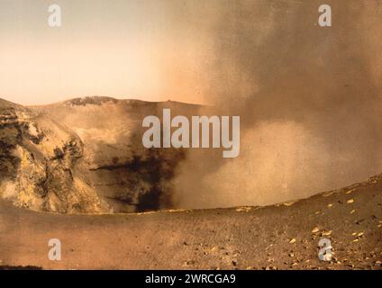 Mount Vesuvius, the crater, Naples, Italy, between ca. 1890 and ca. 1900., Italy, Vesuvius, Color, 1890-1900 Stock Photo