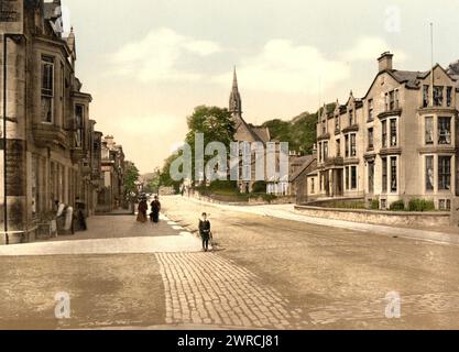 Henderson Street West, Bridge of Allan, Scotland, between ca. 1890 and ca. 1900., Scotland, Bridge of Allan, Color, 1890-1900 Stock Photo