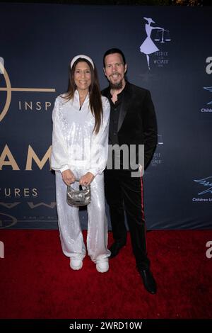 Beverly Hills, USA. 10th Mar, 2024. American news anchor Christine Devine, Actor Sean McNabb attends Children Uniting Nations 24th Annual Academy Awards Celebration and Oscars Viewing Dinner at The Historic Warner Bro. Estate, Los Angeles, CA, March 10, 2024 Credit: Eugene Powers/Alamy Live News Stock Photo