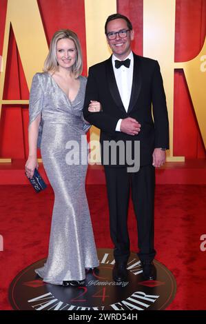 James Murdoch mit Ehefrau Kathryn Hufschmid bei der Vanity Fair Oscar Party 2024 anlässlich der 96. Oscar-Verleihung im Wallis Annenberg Center for the Performing Arts. Beverly Hills, 10.03.2024 *** James Murdoch with wife Kathryn Hufschmid at the Vanity Fair Oscar Party 2024 on the occasion of the 96th Academy Awards at the Wallis Annenberg Center for the Performing Arts Beverly Hills, 10 03 2024 Foto:xJ.xBlocx/xFuturexImagex vanity fair 1541 Stock Photo