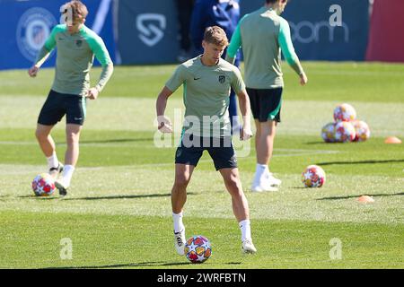 Majadahonda, Spain. 12th Mar, 2024. Marcos Llorente of Atletico de Madrid seen in action during a training session on the eve of the UEFA Champions League Round of 16 Second Leg football match against FC Internazionale Milano at Atletico Madrid's training ground in Majadahonda, Madrid. Credit: SOPA Images Limited/Alamy Live News Stock Photo