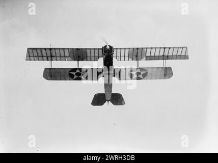 Marine &quot;looping&quot; [plane], 8 June 1918 (date created or published later). An airplane flown by a Marine at the Marine Flying Field, Miami, Florida during World War I. Stock Photo