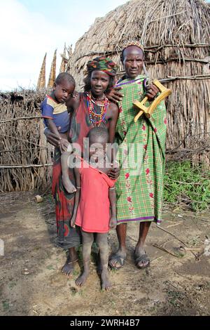 SOUTH OMO - ETHIOPIA - NOVEMBER 25, 2011: Unidentified family of the Dasanech tribe, in November 25, 2011 in Omo Rift Valley, Ethiopia. Stock Photo