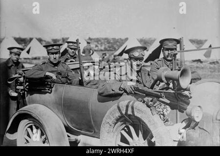 English Motor scouts in France, 22 Oct 1914 (date created or published later).  English soldiers during World War I. Stock Photo