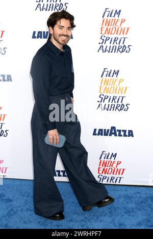 February 25, 2024, Santa Monica, Ca, USA: LOS ANGELES - FEB 25: Noah Galvin at the 2024 Film Independent Spirit Awards on the Beach on February 25, 2024 in Santa Monica, CA (Credit Image: © Kay Blake/ZUMA Press Wire) EDITORIAL USAGE ONLY! Not for Commercial USAGE! Stock Photo