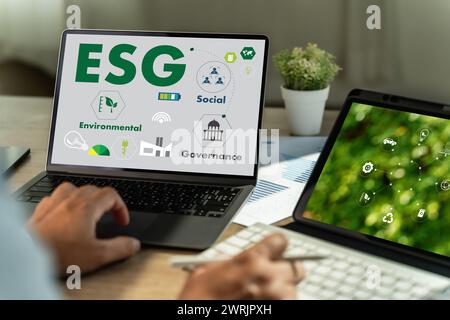 esg Team Business energy use, sustainability Elements energy sources sustainable Stock Photo