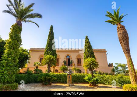 Villa Aurea, Alexander Hardcastle residence, Valle dei Templi, Valley of Temples, UNESCO World Heritage Site, Agrigento, Sicily, Italy, Europe Copyrig Stock Photo