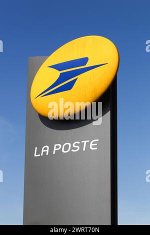 Belleville, France - March 15, 2020: La Poste is a postal service company in France Stock Photo