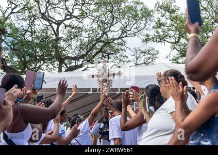 Salvador, Bahia, Brazil - December 29, 2023: Catholic faithful are seen during mass at the Senhor do Bonfim church, in the city of Salvador, Bahia. Stock Photo