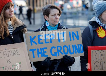 22nd Jan 2024, Parliament, London, UK. Oily Bill Out protest against new fossil fuel licences. Stock Photo