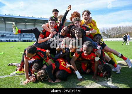 Tubize, Belgium. 14th Mar, 2024. players of Belgium celebrating after winning a friendly soccer game between the national under 16 teams of Belgium and Hungary on Thursday 14 March 2024 in Tubize, Belgium . Credit: sportpix/Alamy Live News Stock Photo