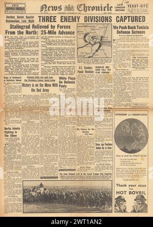 1942 News Chronicle front page reporting Battle for North Africa and Battle of Stalingrad Stock Photo