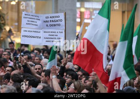 Supporters of the political Movement 5 Stars before the rally of the leader Luigi Di Maio Stock Photo