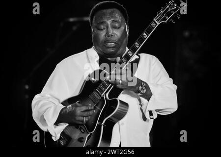 (EDITORS NOTE: Image has been converted to black and white.) George Benson performs live at Arena Flegrea in Naples Stock Photo