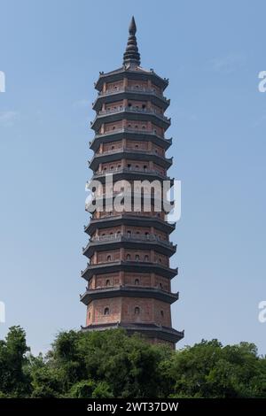 Towering pagoda in the Bai Dinh Temple Spiritual and Cultural Complex, the largest in southeast Asia, located in Ninh Binh, province, northern Vietnam Stock Photo