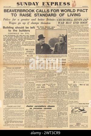 1945 Sunday Express front page reporting Beaverbook plan for standard of living Stock Photo