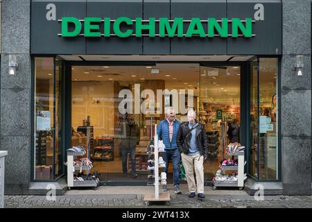 Deichmann Schuhe Filiale, Wilmersdorfer Straße, Charlottenburg, Berlin, Deutschland Stock Photo