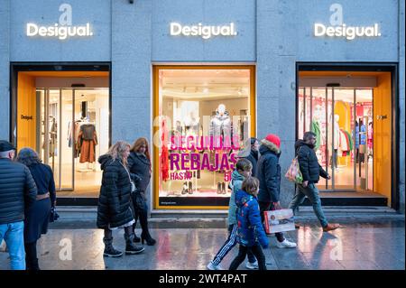 Madrid, Spain. 15th Jan, 2024. Pedestrians walk past the Spanish clothing brand Desigual store in Spain. (Credit Image: © Xavi Lopez/SOPA Images via ZUMA Press Wire) EDITORIAL USAGE ONLY! Not for Commercial USAGE! Stock Photo