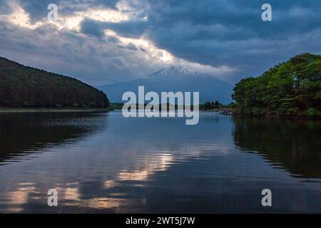 Mount Fuji, Lake Tanuki, cloudy morning, Minobu-cho, Yamanashi, Japan, East Asia, Asia Stock Photo