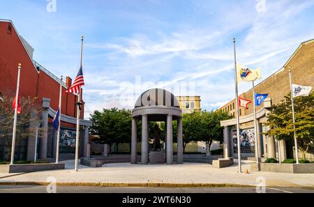Trenton, New Jersey - September 5, 2023: World War II Memorial at Veterans Park in front of New Jersey State House in Trenton, United States Stock Photo