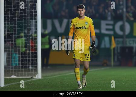 Bergamo, Italy. 14th Mar, 2024. Italy, Bergamo, march 14 2024: Franco Israel (Sporting CP) in the goal area in the first half during soccer game Atalanta BC vs Sporting CP, Europa League Round of 16 2nd Leg Gewiss Stadium (Credit Image: © Fabrizio Andrea Bertani/Pacific Press via ZUMA Press Wire) EDITORIAL USAGE ONLY! Not for Commercial USAGE! Stock Photo