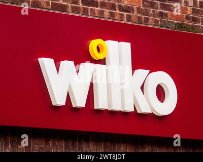 Wilko shot front sign,  Shot on Carolgate, Retford, on 22 Feb 14, by Chris Watson Stock Photo