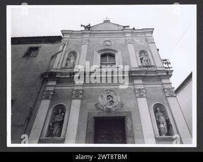 Campania Caserta Capua Chiesa della Concezione. Hutzel, Max 1960-1990 Exterior views of the church. Facade decorated with statues. The interior contains a baroque altar in polychrome marble (no photos of altar in Hutzel). German-born photographer and scholar Max Hutzel (1911-1988) photographed in Italy from the early 1960s until his death. The result of this project, referred to by Hutzel as Foto Arte Minore, is thorough documentation of art historical development in Italy up to the 18th century, including objects of the Etruscans and the Romans, as well as early Medieval, Romanesque, Gothic, Stock Photo