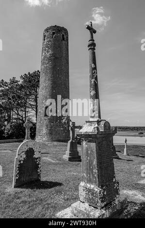 Clonmacnoise was founded in 545 by St Ciarán where the main east-west roads of the time met, across the moors of central Ireland to Eiscir Riada. Stock Photo