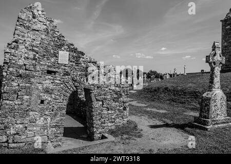 Clonmacnoise was founded in 545 by St Ciarán where the main east-west roads of the time met, across the moors of central Ireland to Eiscir Riada. Stock Photo