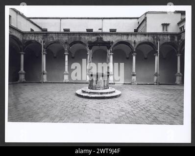 Campania Caserta Capua S. Caterina0. Hutzel, Max 1960-1990 The church, constructed in 1383, has a 17th century facade. To the left of the church is a cloister which dates to the Late Renaissance. Hutzel photos include both exterior and interior views. The interiors include frescoes, the cloister a crucifix and architectural details. German-born photographer and scholar Max Hutzel (1911-1988) photographed in Italy from the early 1960s until his death. The result of this project, referred to by Hutzel as Foto Arte Minore, is thorough documentation of art historical development in Italy up to the Stock Photo