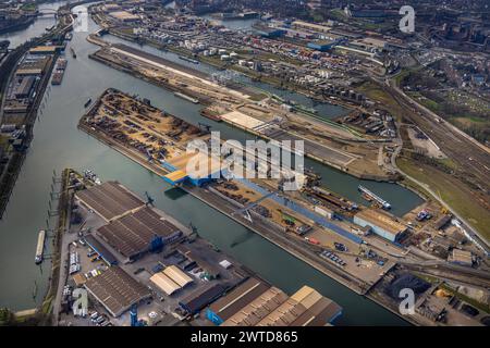 Luftbild, Duisport - Duisburger Hafen, Hafengebiet mit Ölinsel, Kohleninsel und Schrottinsel, Ruhrort, Duisburg, Ruhrgebiet, Nordrhein-Westfalen, Deutschland, Duisburg-N ACHTUNGxMINDESTHONORARx60xEURO *** Aerial view, Duisport Duisburg harbor, harbor area with oil island, coal island and scrap island, Ruhrort, Duisburg, Ruhr area, North Rhine-Westphalia, Germany, Duisburg N ACHTUNGxMINDESTHONORARx60xEURO Stock Photo