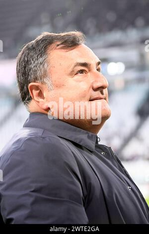 Foto LaPresse - Fabio Ferrari06 Novembre 2021 Torino, Italia  Sport Calcio Juventus Fc vs ACF Fiorentina - Campionato di calcio Serie A TIM 2021/2022 - Allianz Stadium. Nella foto:Joe Barone  Photo LaPresse - Fabio Ferrari November 06, 2021 Turin, Italy sport soccer Juventus Fc vs ACF Fiorentina - Italian Football Championship League A TIM 2021/2022 - Allianz Stadium. In the pic:Joe Barone Stock Photo