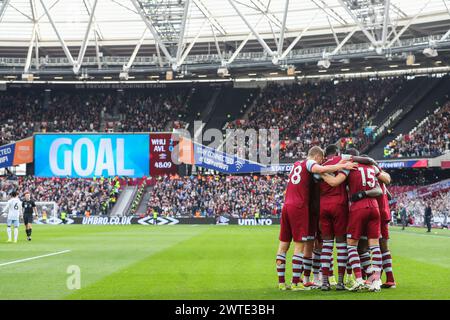 during the Premier League match West Ham United vs Aston Villa at London Stadium, London, United Kingdom, 17th March 2024  (Photo by Gareth Evans/News Images) Stock Photo