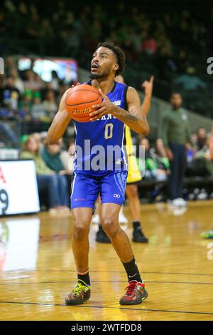 London, Canada. 17th Mar, 2024. London Ontario Canada. March 17 2024, The London Lightning defeat the Kitchener Titans 118-114 in regulation on St. Patrick's Day, Curtis Hollis (0) of Kitchener Titans takes free throw. Credit: Luke Durda/Alamy Live News Stock Photo