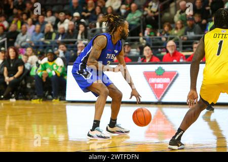 London, Canada. 17th Mar, 2024. London Ontario Canada. March 17 2024, The London Lightning defeat the Kitchener Titans 118-114 in regulation on St. Patrick's Day. Mike Bruce (30) of Kitchener Titans. Credit: Luke Durda/Alamy Live News Stock Photo